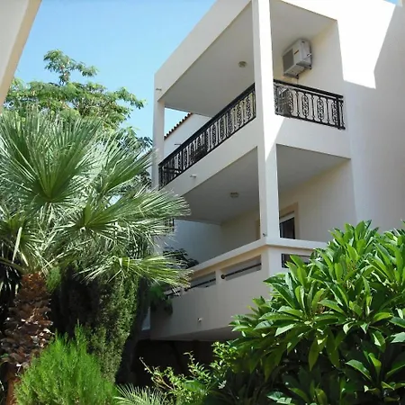 夏日回忆公寓式酒店 3*