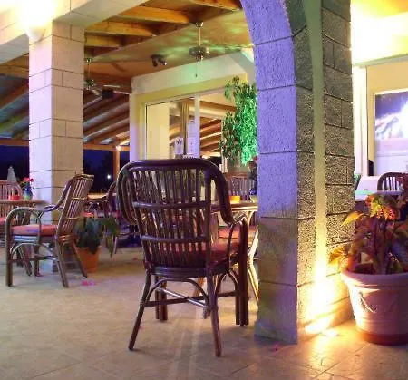Summer Memories Aparthotel 3*