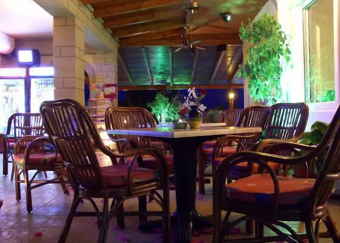 Summer Memories 3* Pefki (Rhodes)