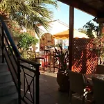 Summer Memories Апарт-отель 3*