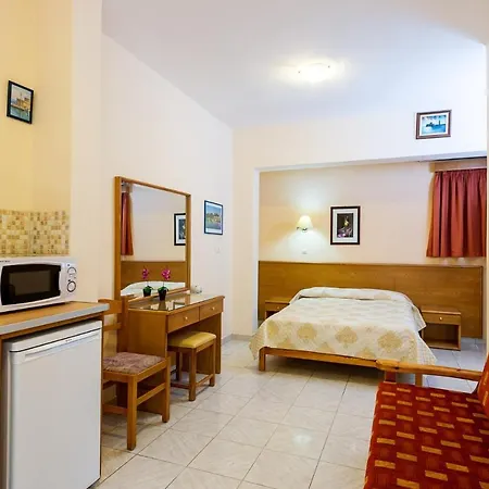 Summer Memories Aparthotel 3*